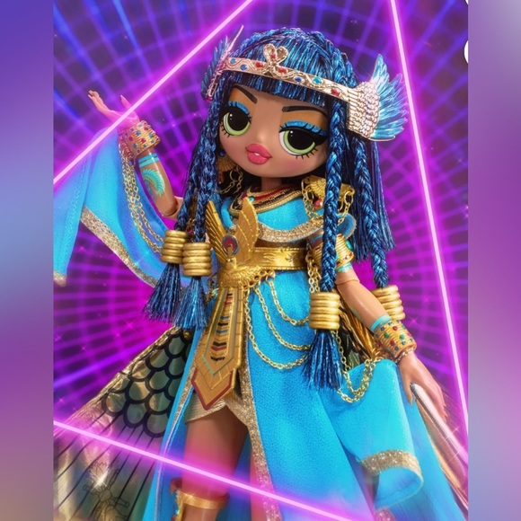 L.O.L. Surprise O.M.G. Fierce Limited Edition Collector Cleopatra Doll - Picture 5 of 11